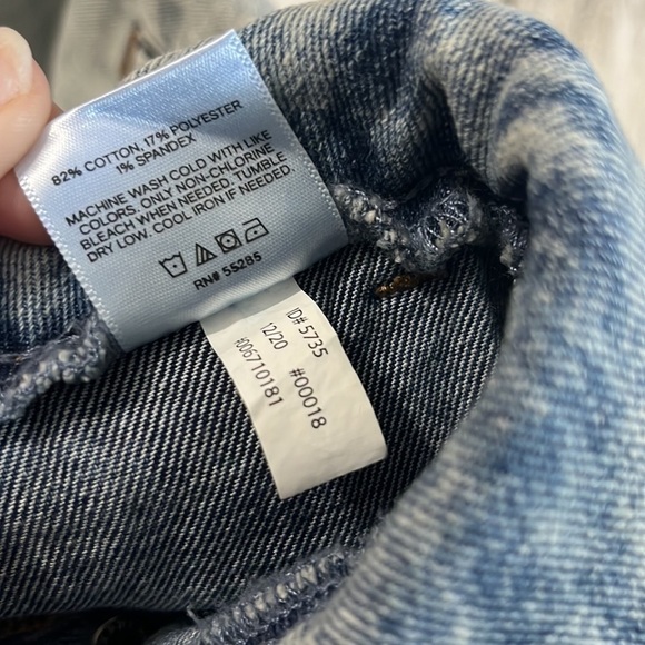 Express Editor Button Fly Acid Wash Jeans Size 00 NWT - Picture 9 of 12